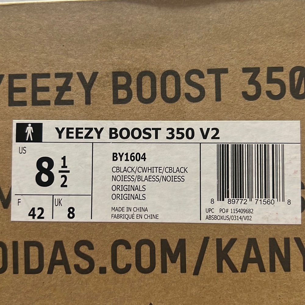Yeezy Boost 350 Oreo